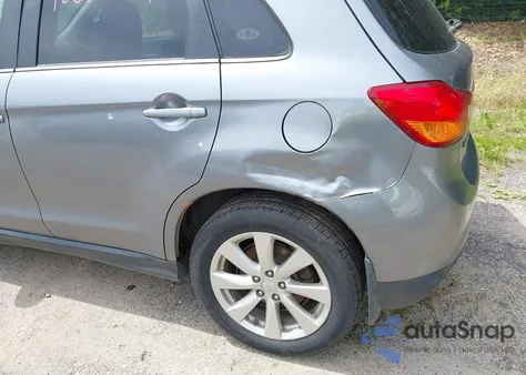 2014 Mitsubishi Outlander Sport Se z USA, uszkodzony, nr VIN 4A4AR4AU3EE031748